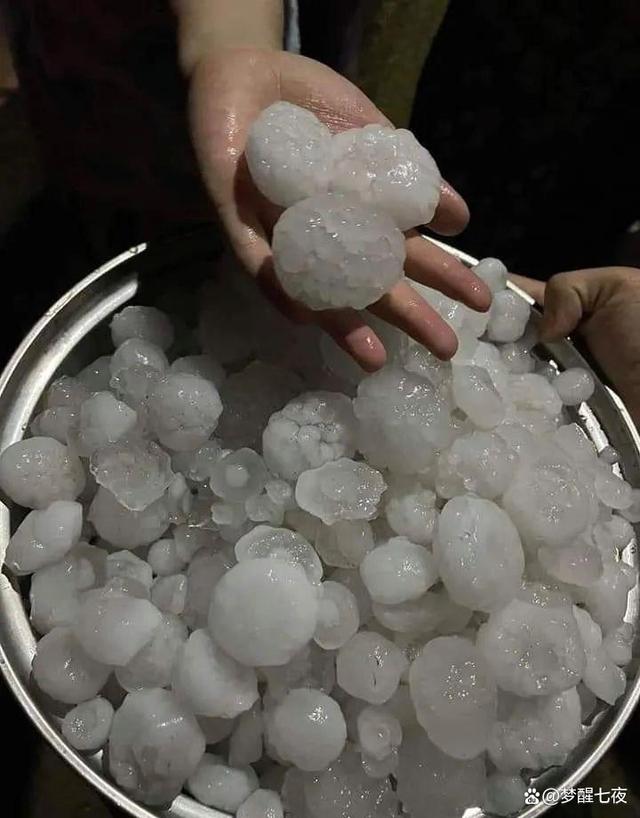 江西冰雹灾害最新动态，影响、应对与措施