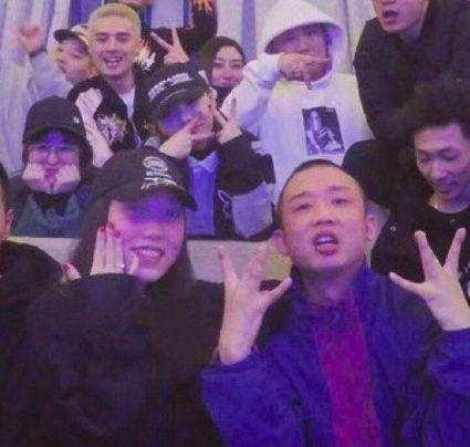 凤凰秀最新版，重新定义娱乐体验，打造全新视听盛宴