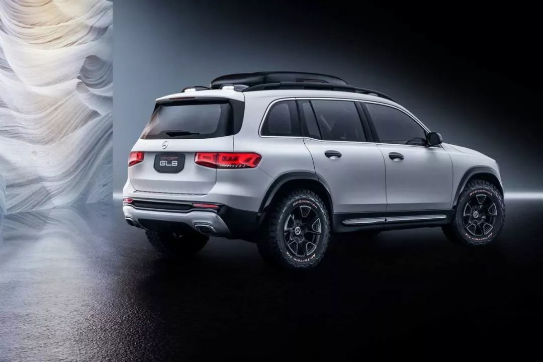 最新奔驰SUV，豪华与科技的无缝融合